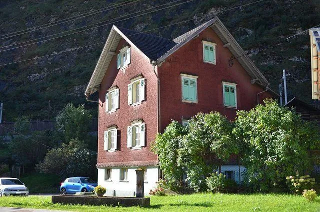 Casa plurifamiliare di 3 app. anche a reddito da rinnovare con giar... – Foto 30 von 30
