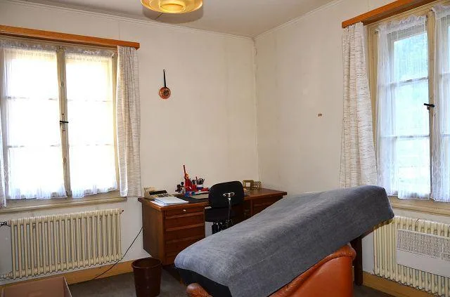 Casa plurifamiliare di 3 app. anche a reddito da rinnovare con giar... – Foto 12 von 30