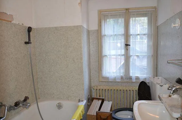 Casa plurifamiliare di 3 app. anche a reddito da rinnovare con giar... – Foto 17 von 30