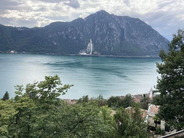 Bauland von 3505 m2 in Campione d'Italia an toller Panoramseeblickl...