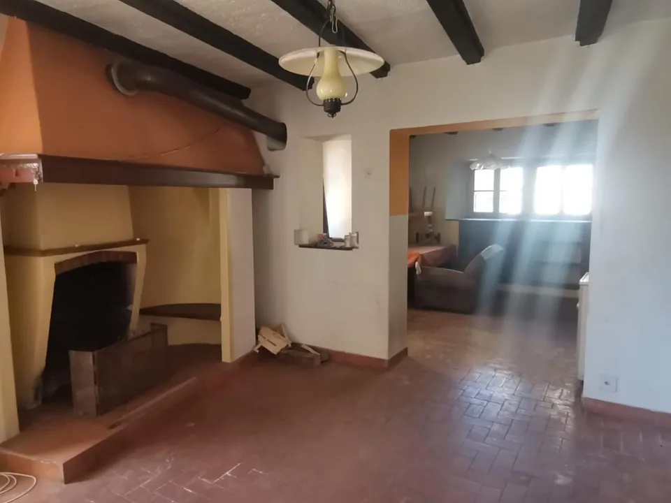 Casa singola tipica ticinese di 4 1/ locali 2 livelli / 4 1/2-Zimme...