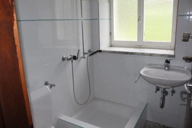 Mehrfamilienhaus mit 4 Wohnungen Casa con 4 appartamenti – Foto 6 von 10