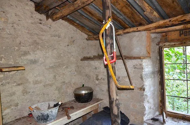 Grande rustico immerso nel bosco con grande terreno / grosses Rusti... – Foto 14 von 27