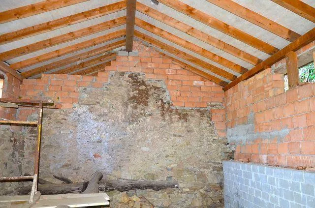 Grande rustico immerso nel bosco con grande terreno / grosses Rusti... – Foto 6 von 27