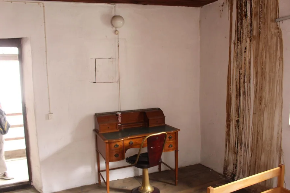 4-Zimmer-Dorfhaus mit Aussenterrasse +2 Garagen / casa nel nucleo d... – Foto 12 von 15