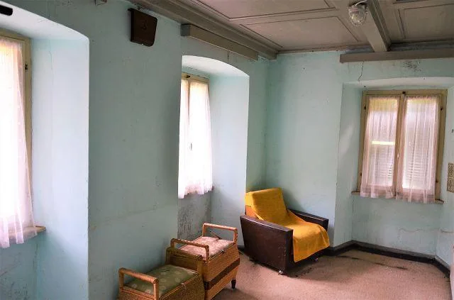 Casa ticinese di 9 loc. da rinnovare con dependance e terreno posiz... – Foto 11 von 30