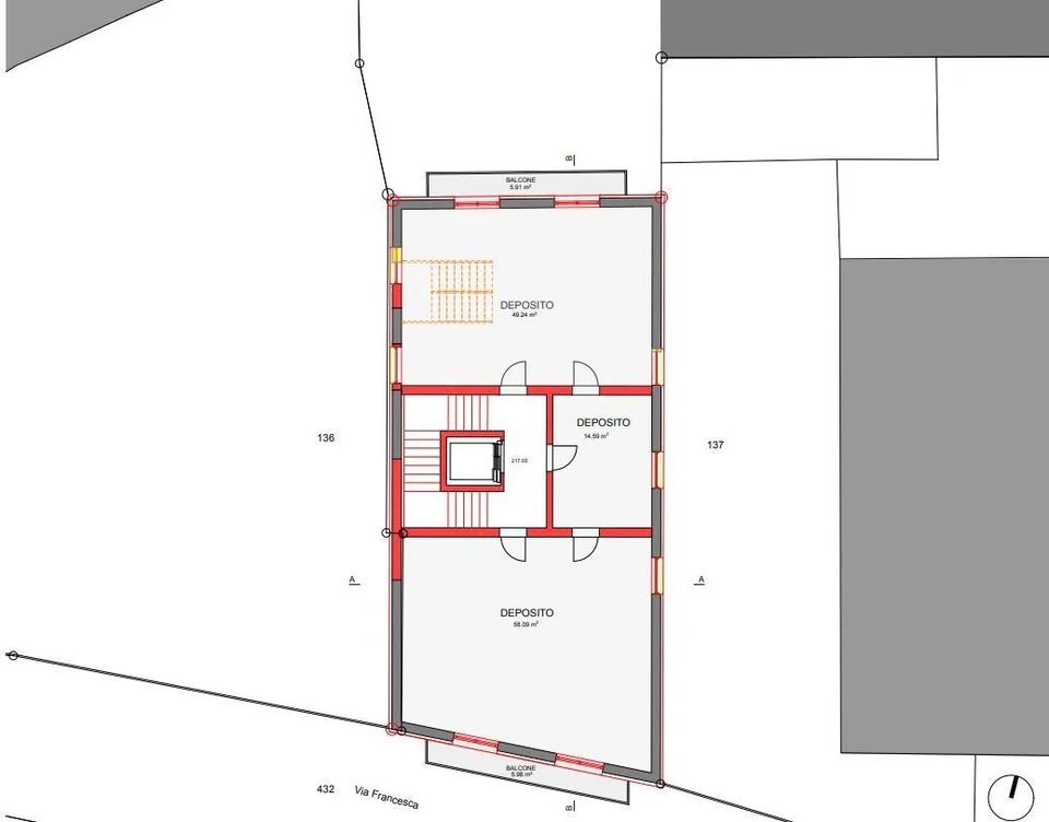 Zwei Häuser mit mehreren Wohnungen 2 case con diversi appartamenti