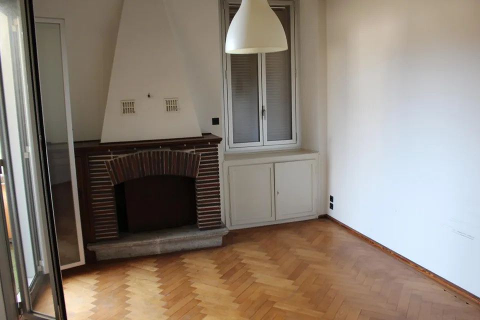 Zwei Häuser mit mehreren Wohnungen 2 case con diversi appartamenti – Foto 23 von 28