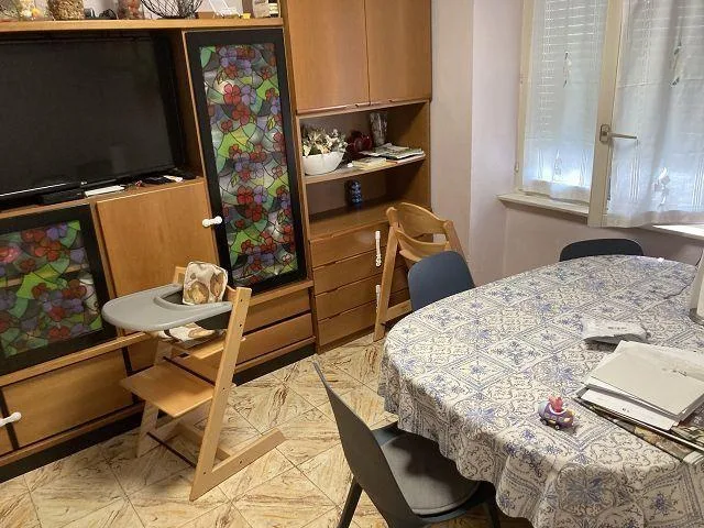 2-Familien-Haus mit Nebenhaus zum Ausbauen / casa bifamiliare con c...