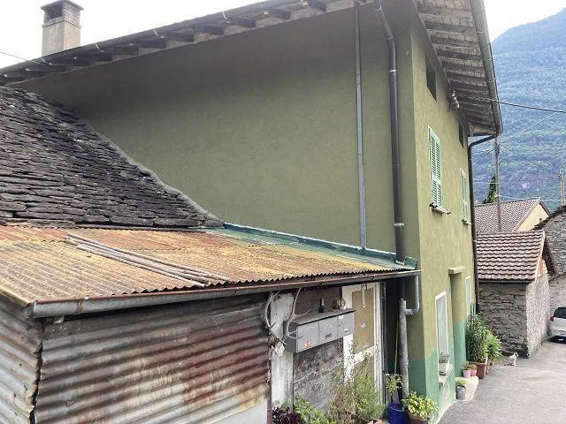 2-Familien-Haus mit Nebenhaus zum Ausbauen / casa bifamiliare con c... – Foto 24 von 24