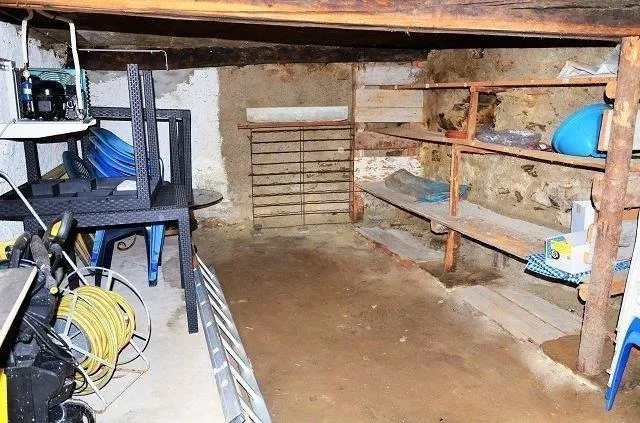 Trattoria con grande terrazza, giardino e posti o casa di 5 locali ... – Foto 19 von 29