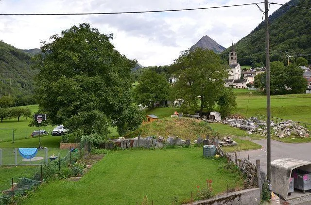Rustico di 2 piani da rinnovare con terreno molto soleggiata, tranq... – Foto 19 von 28