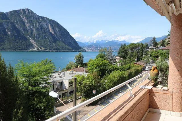 4 1/2-Zimmer-Attikawohnung mit tollem Seeblick und Aussenpool / app... – photo 18 of 29