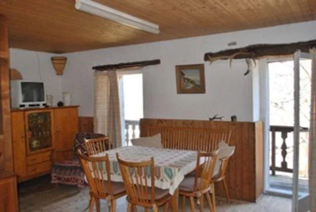 4 1/2-Zimmer-Haus mit kleinem Garten