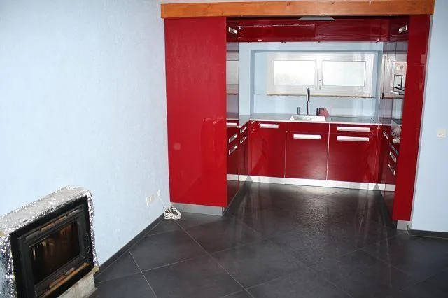 4 1/2-Zimmer-Dorfhaus mit Sitzplatz / casa di 4 1/2 locali nel nucl...
