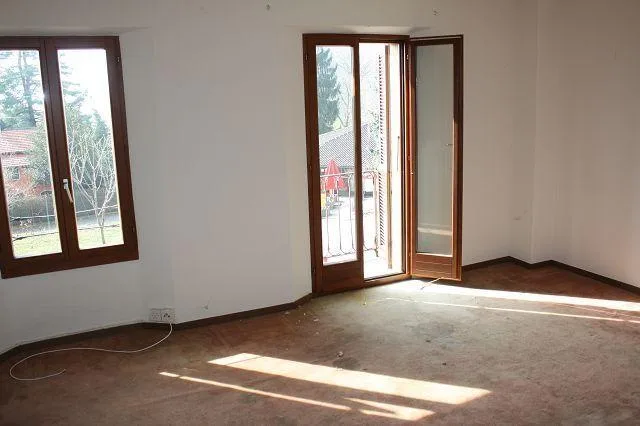 4 1/2-Zimmer-Einfamilienhaus mit Garten / casa di 4 1/2 locali con... – Foto 7 von 14