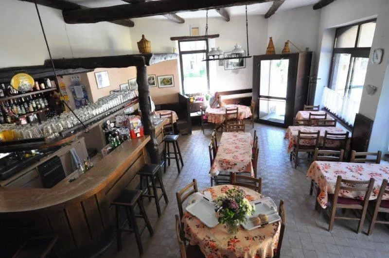 Historisches 18 Zi. Hotel mit Restaurant und Bar, Garten und großer... – Foto 6 von 11