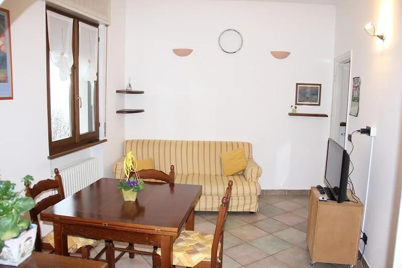 in Italien 2 1/2-Zimmer-Wohnung am Ufer des Ortasees