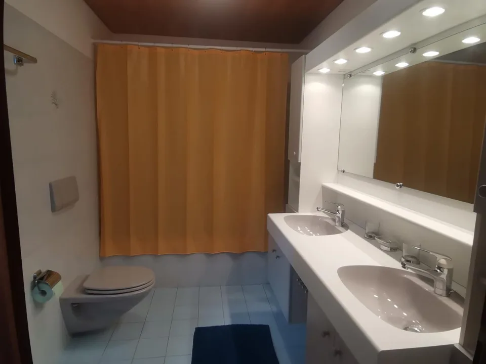 Casa 2 livelli con giardino in posizione molto soleggiata, tranquil... – Foto 9 von 20