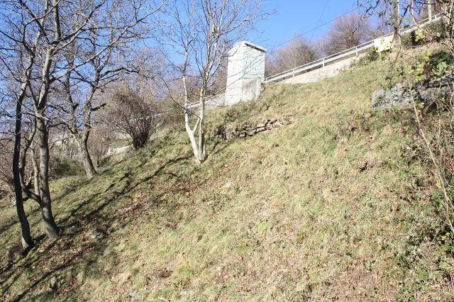Zwei Baulandgrundstücke von 1886 m2 Fläche