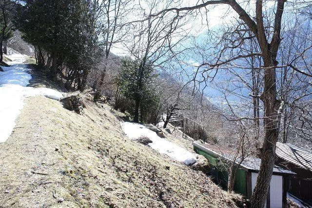 Zwei Baulandgrundstücke von 1886 m2 Fläche