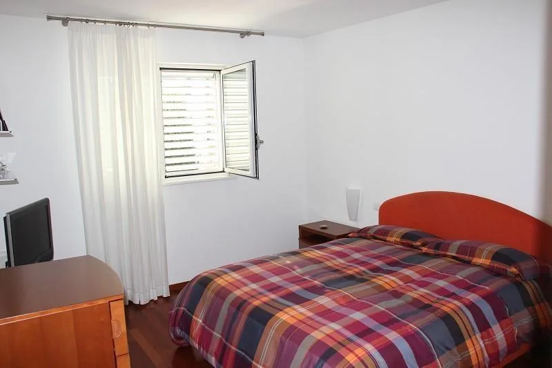 4 1/2-Zimmer-Luxuswohnung in Residenz – Foto 8 von 9