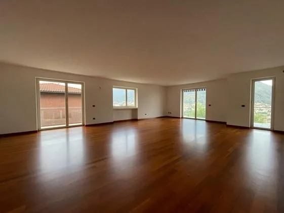 Spettacolare appartamento vista lago - Porza