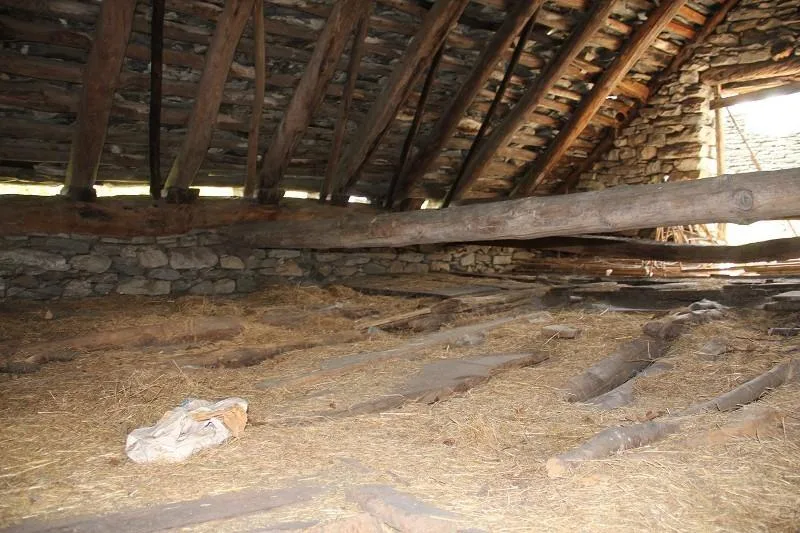 3-Zimmer-Rustico zum Ausbauen mit herrlichem Ausblick – Foto 7 von 9
