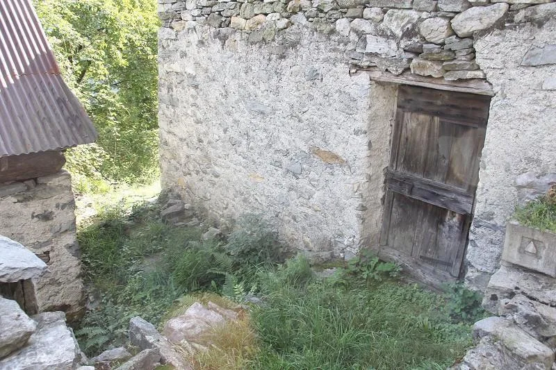 3-Zimmer-Rustico zum Ausbauen mit herrlichem Ausblick – Foto 6 von 9