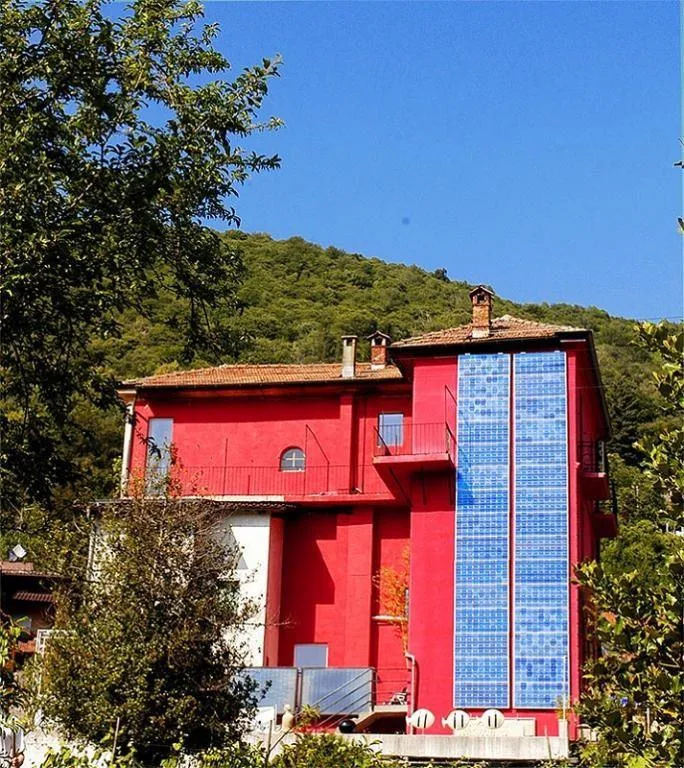 8-Zimmer-Haus an sonniger Aussichtslage