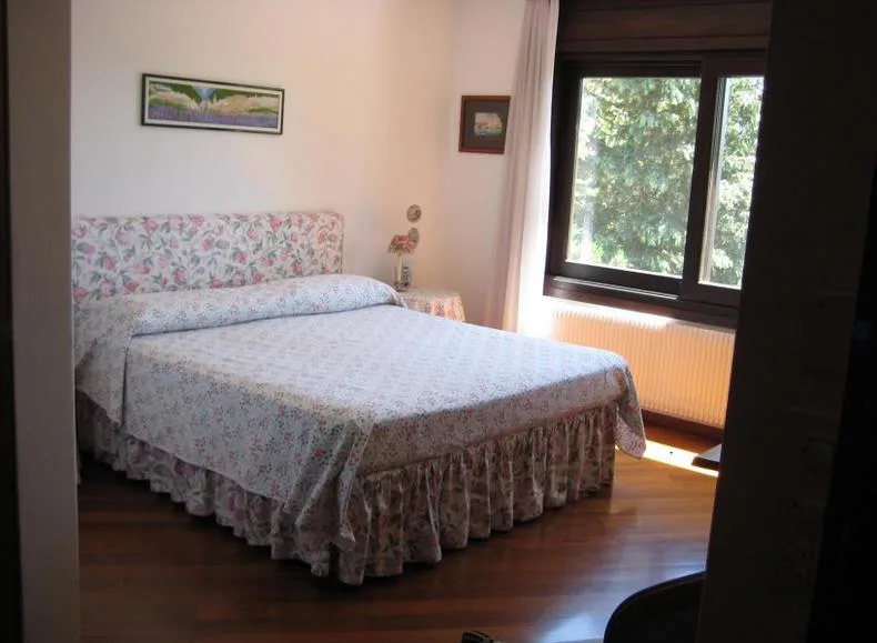 Villa con piscina immersa nel verde - Savosa – foto 10 di 14