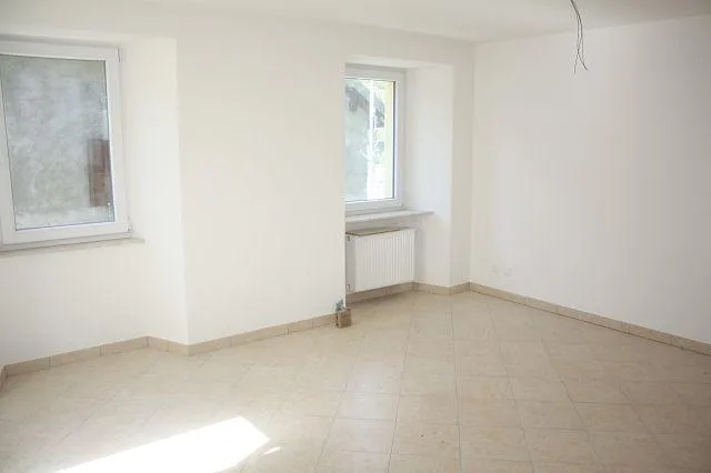 4 1/2-Zimmer-Doppelhaus casa gemella di 4 1/2 locali