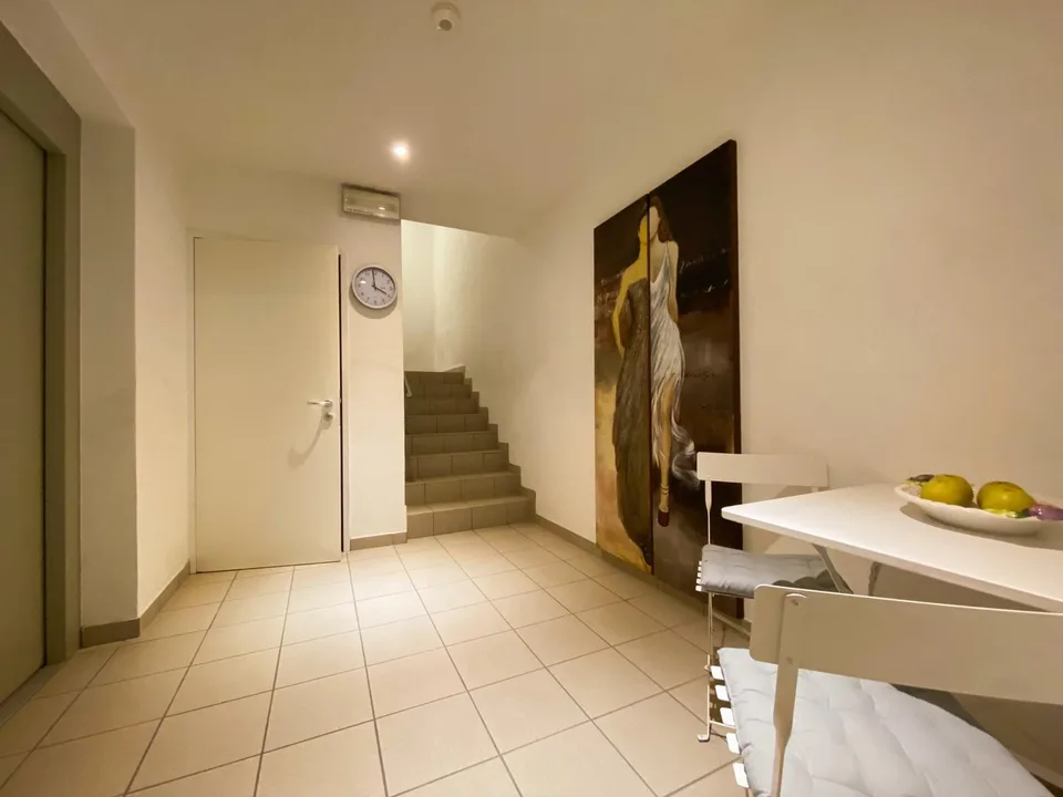 4.5 Locali di ampie dimensioni in città – foto 29 di 29