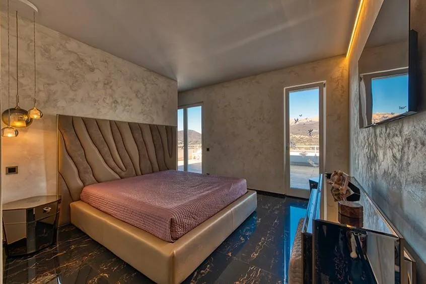 Attico di lusso con vista lago – foto 15 di 16