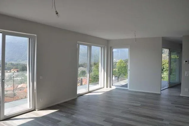 5.5 Attico spettacolare vista aperta vendesi – Foto 6 von 15