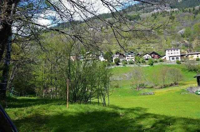 Baulandgrundstück von 1069 m2 an sehr ruhiger, sonniger Lage / terr... – Foto 12 von 18