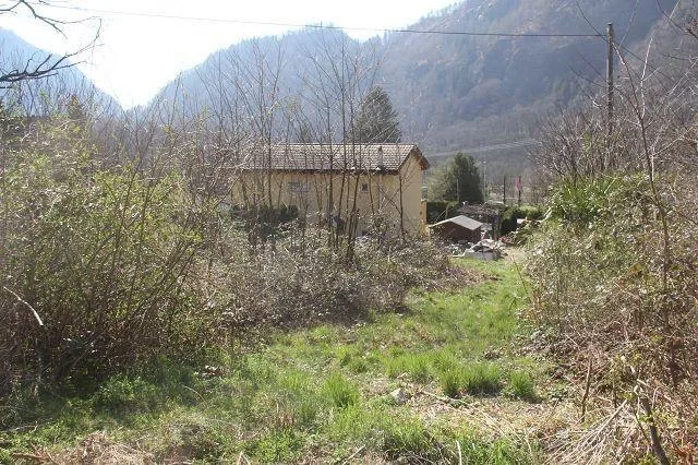 Bauland an sehr ruhiger, sonniger Lage / terreno edificabile