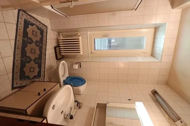 2-Familienhaus mit zwei 4 Zimmer-Wohnungen mit grossem, schönem Gar... – Foto 19 von 30