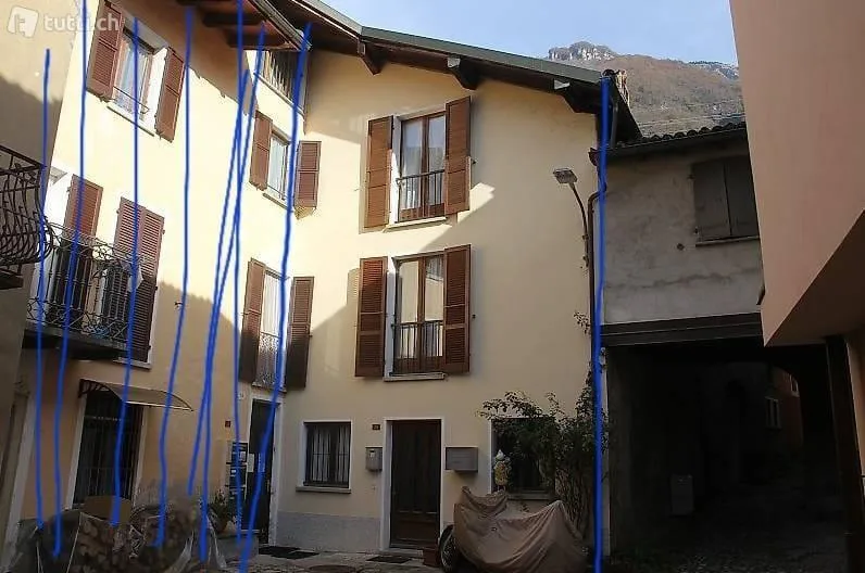5 1/2-Zimmer-Dorfhaus / casa di 5 1/2 locali nel nucleo