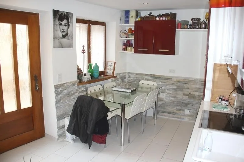 5 1/2-Zimmer-Dorfhaus / casa di 5 1/2 locali nel nucleo