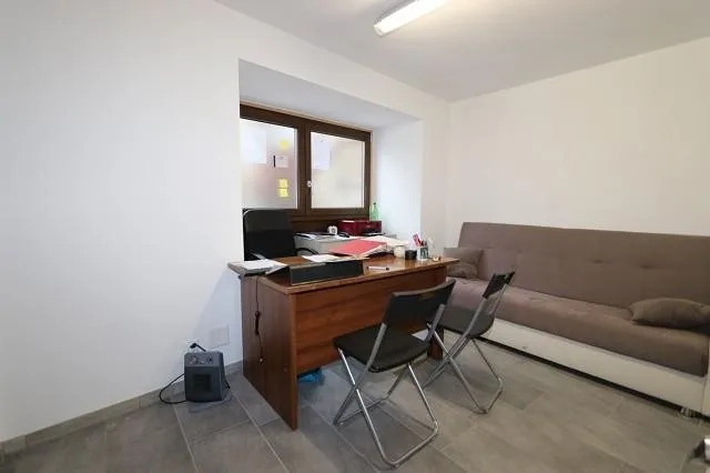 charmante 2-Familienhaus mit Garten und Büro / casa di 2 appartamen... – Foto 18 von 20