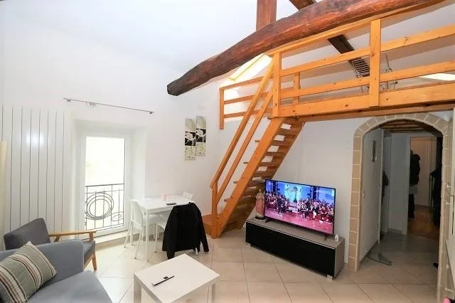 charmante 2-Familienhaus mit Garten und Büro / casa di 2 appartamen...