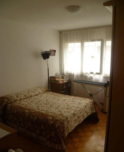 4 1/2-Zimmer-Wohnung im 1. OG / appartamento di 4 1/2 locali nel pr... – Foto 6 von 12
