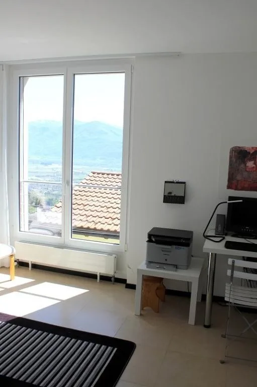 5 1/2-Zimmer-Villetta mit Aussichtsterrassen, Garten und Weitsicht – Foto 17 von 26
