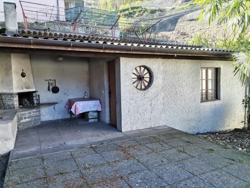 Appartamento 4.5 locali con 2 box / 4 1/2-Zimmer-Wohnung mit 2 Garagen – Foto 17 von 19