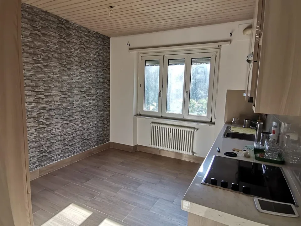 Appartamento 4.5 locali con 2 box / 4 1/2-Zimmer-Wohnung mit 2 Garagen – Foto 6 von 19
