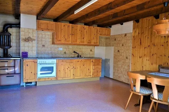 3-Zimmer-Dorfhaus an sehr ruhiger, sonniger Aussichtslage / Casa di...
