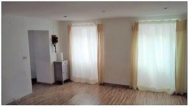 Casa a schiera di 3 1/2 loc. con grande giardino, terrazza e posto ...