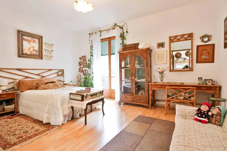 Zweifamilienhaus mit grosser Baulandreseve an Alleinlage / casa bif... – Foto 11 von 19