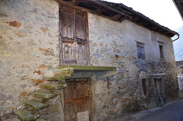 Grande rproprietà rustica da ristrutturare con giardino / grosse Li... – Foto 20 von 25